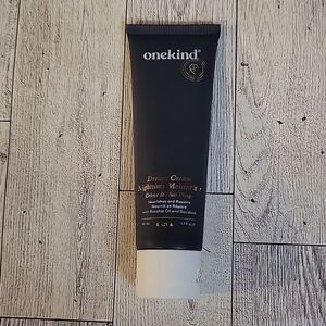 One Kind Dream Cream Nighttime Moisturizer
